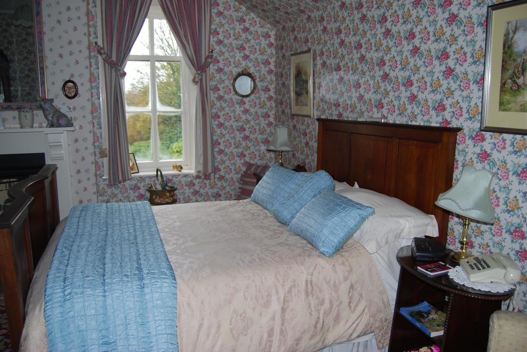 Grange Lodge Country House 邓甘农 客房 照片
